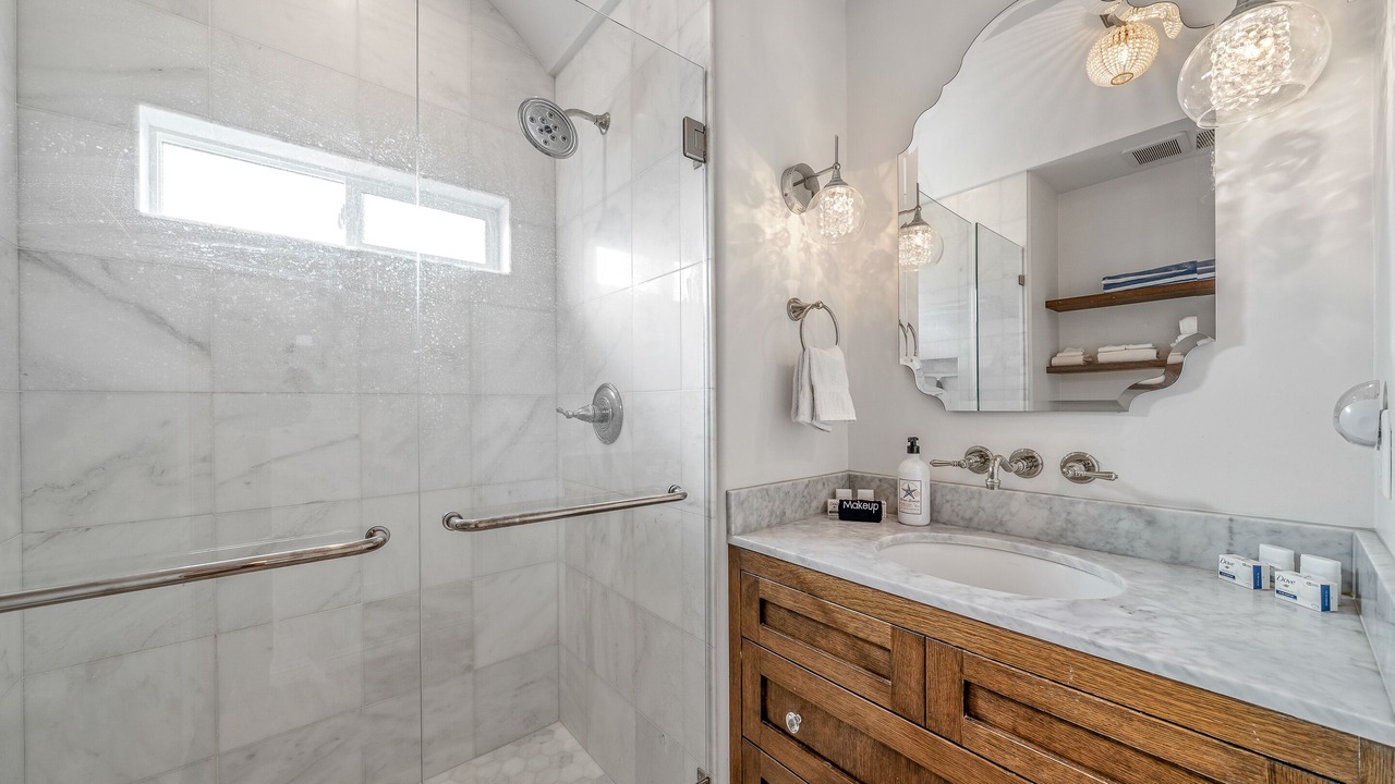 Photo of Bathroom in Seaside