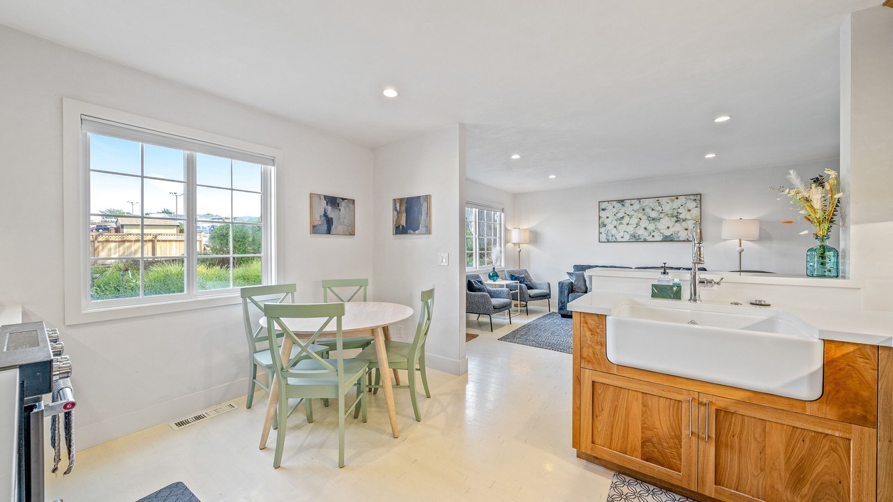 Photo of Kitchen in Seaside