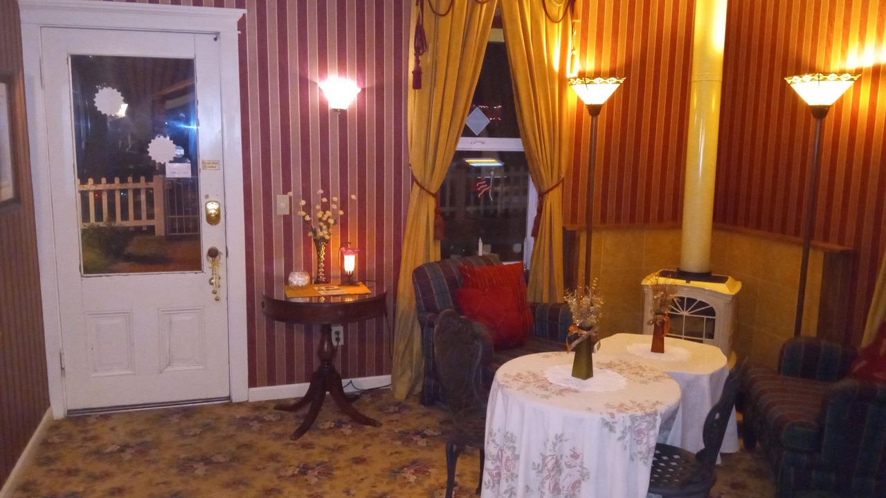 Photo of Livingroom in Groveland