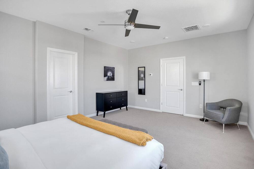 Photo of Bedroom in Union City