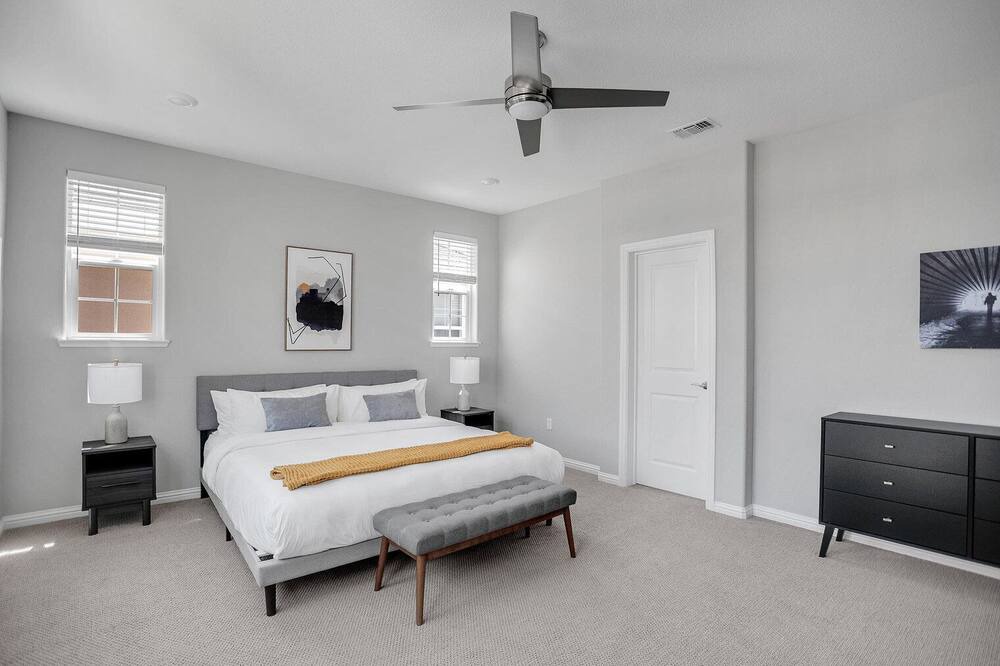 Photo of Bedroom in Union City