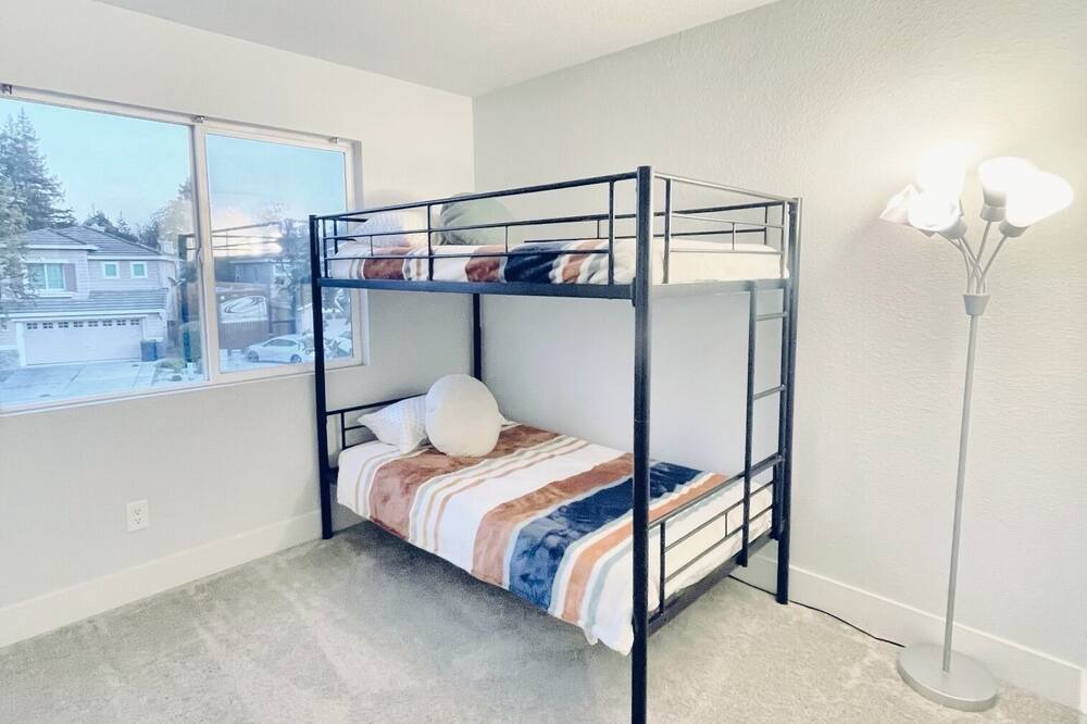 Photo of Bedroom in Davis
