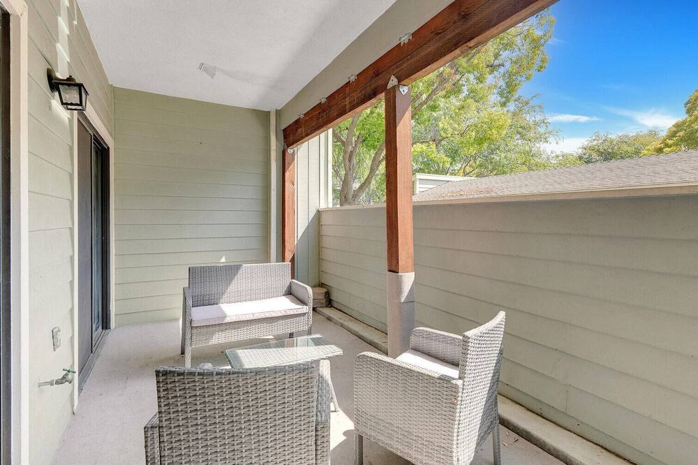 Photo of Patio Balcony in Centerville