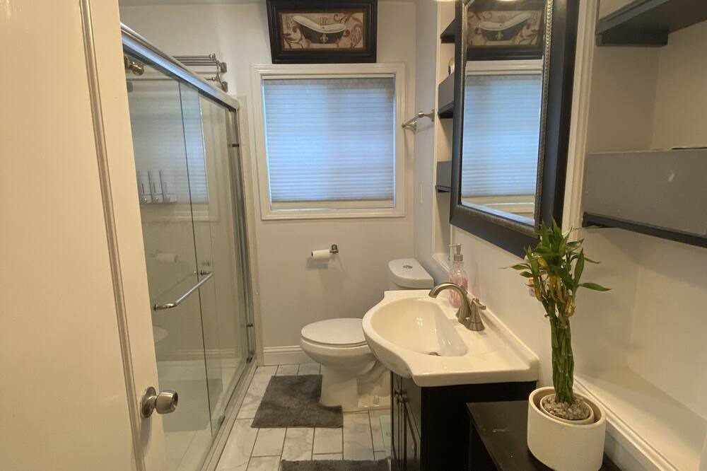 Photo of Bathroom in Lower Bal