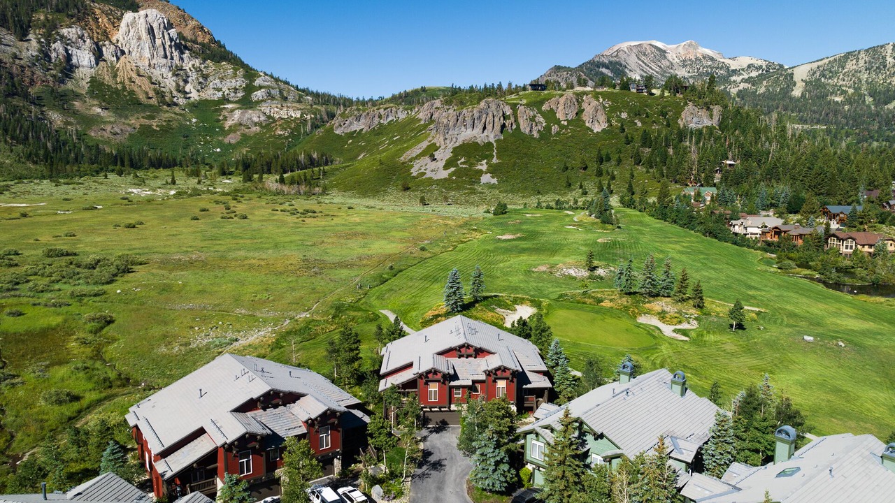 Photo of Outdoor in Mammoth Lakes
