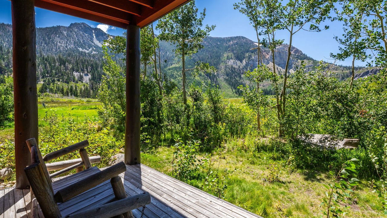 Photo of Outdoor in Mammoth Lakes