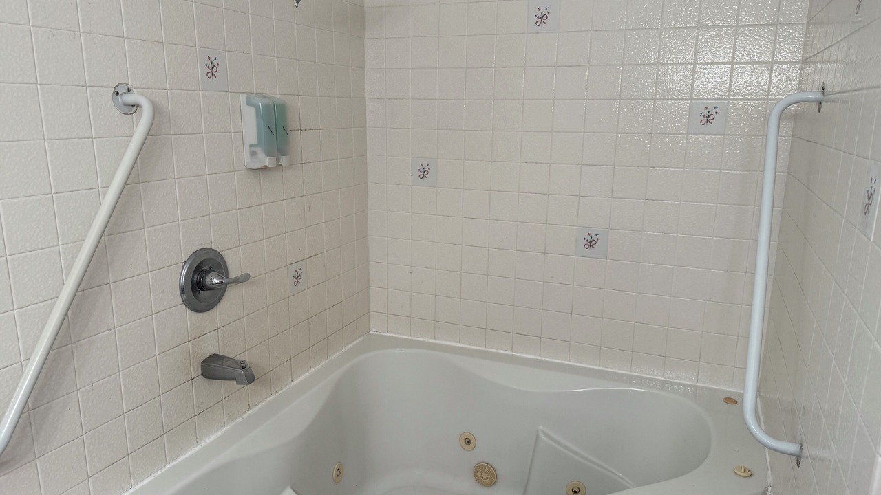 Photo of Bathroom in Hollister