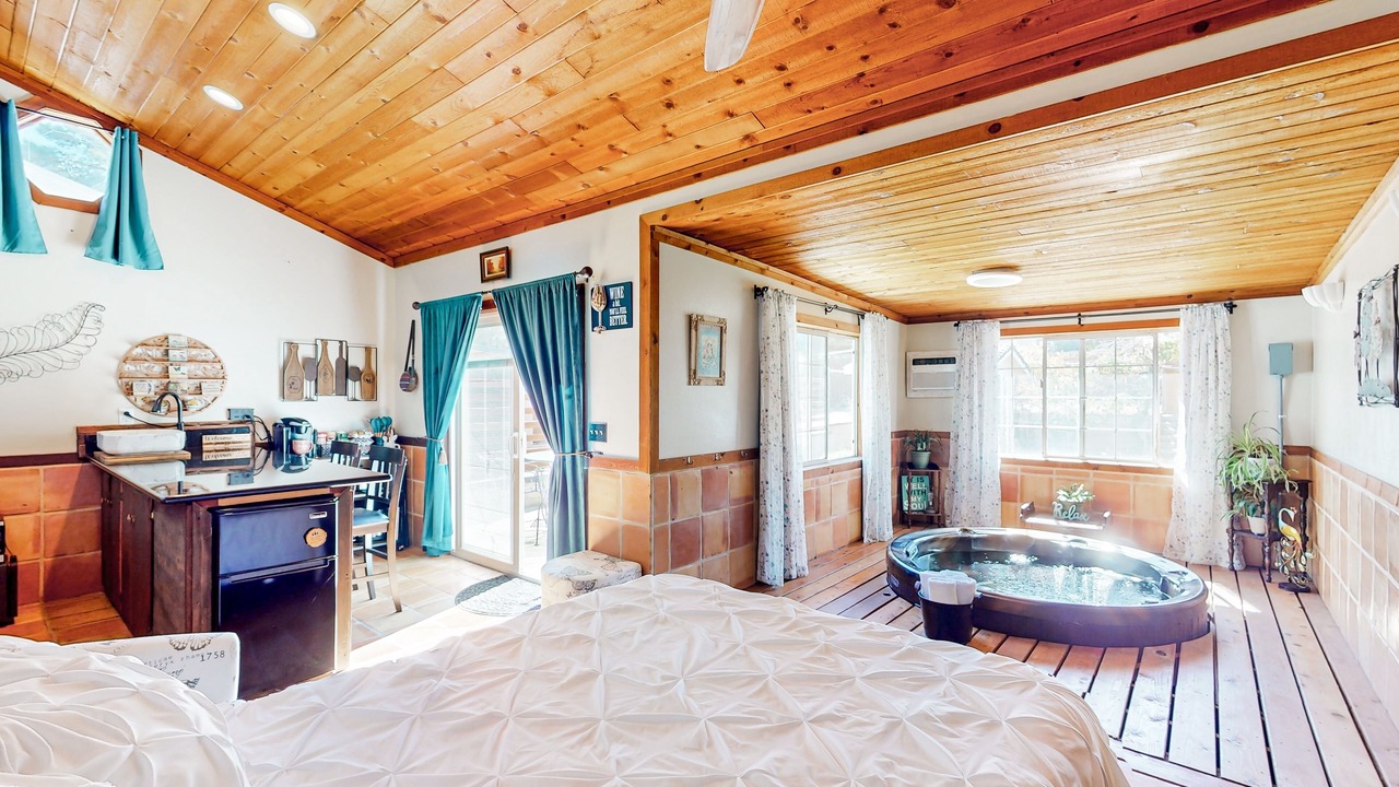 Photo of Bedroom in Mountain Mesa