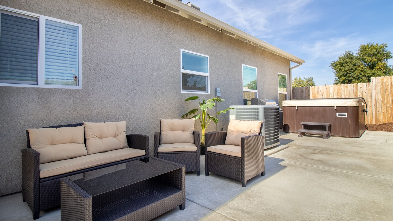 Photo of Patio Balcony in Porterville