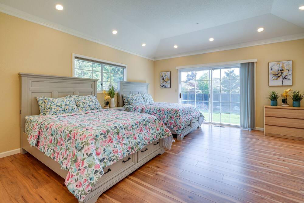 Photo of Others in Sunnyvale