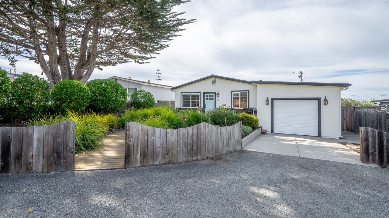 Photo of Outdoor in Seaside