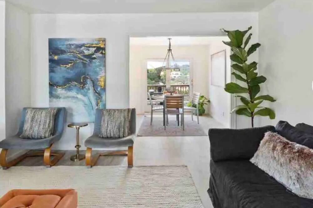 Photo of Livingroom in Novato