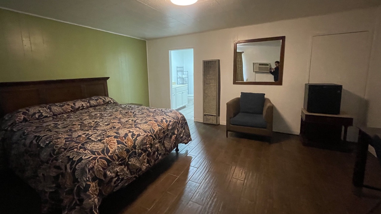 Photo of Bedroom in Modesto