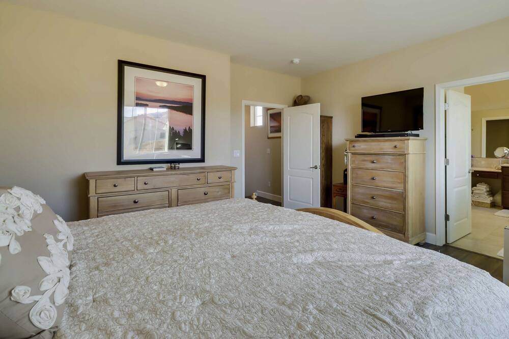 Photo of Bedroom in Reno