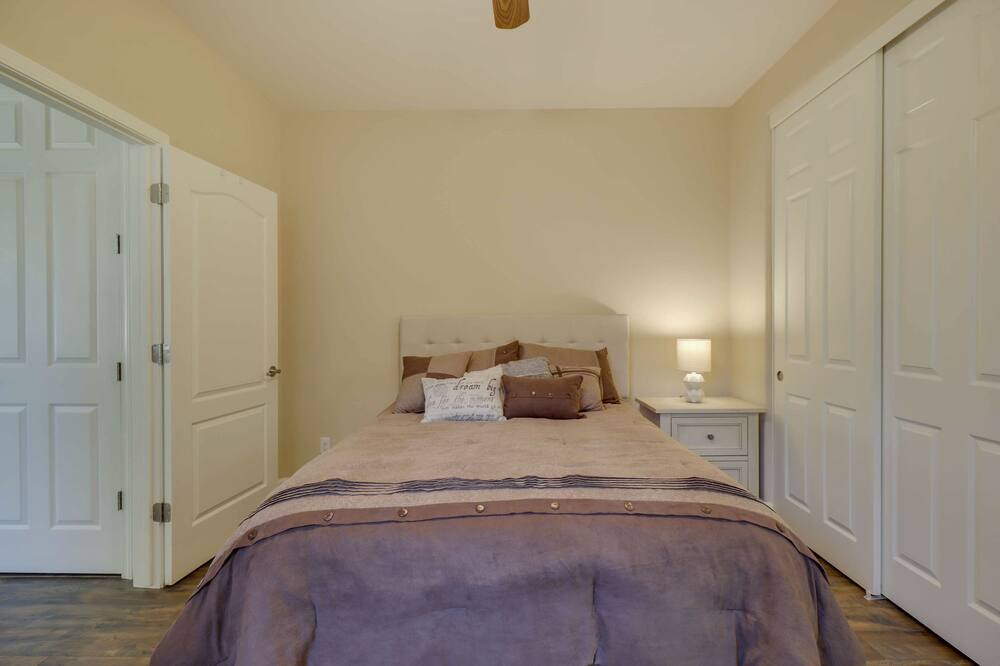 Photo of Bedroom in Reno