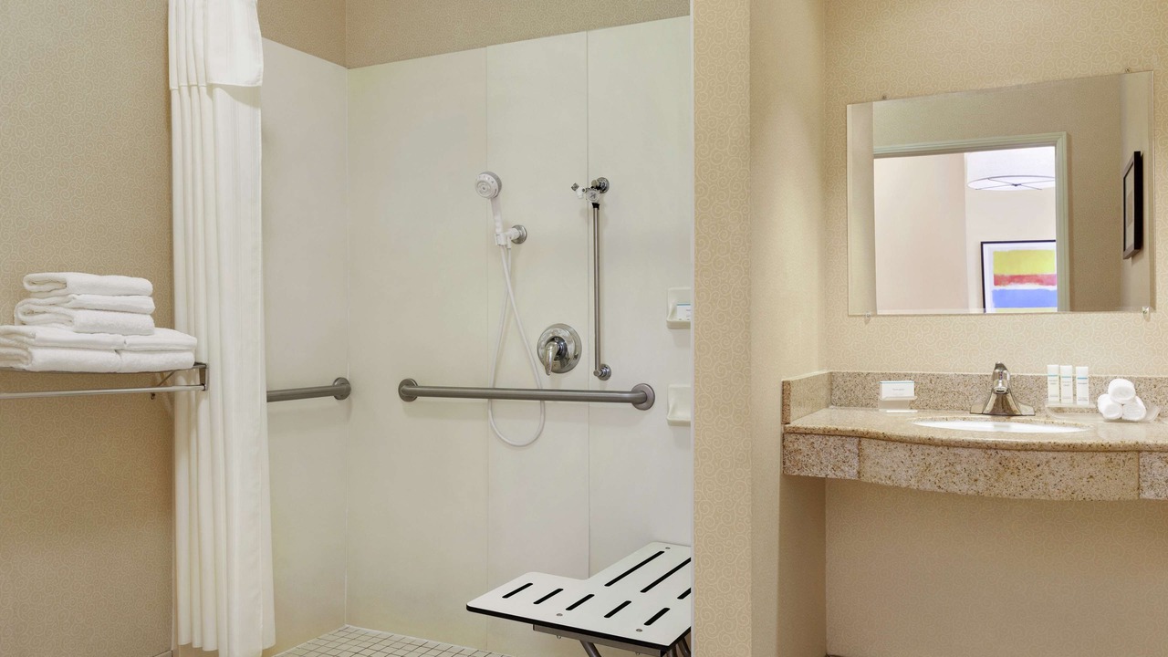 Photo of Bathroom in East Peralta