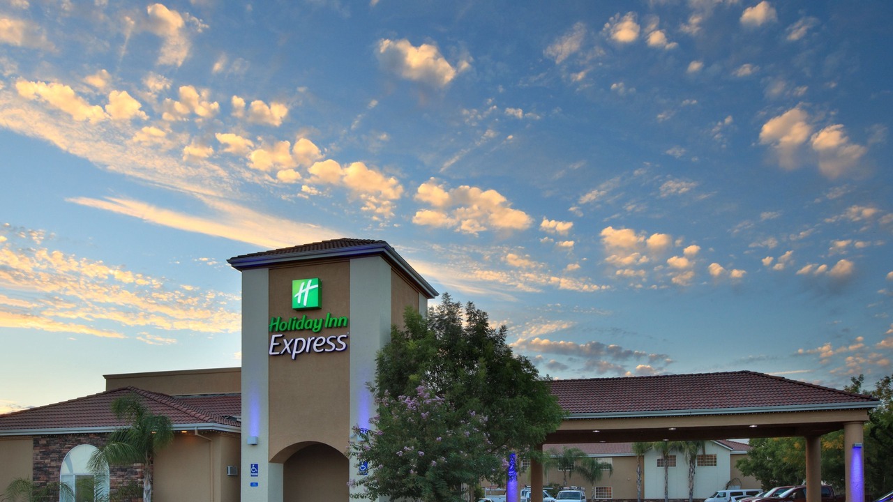Photo of Outdoor in Oakdale