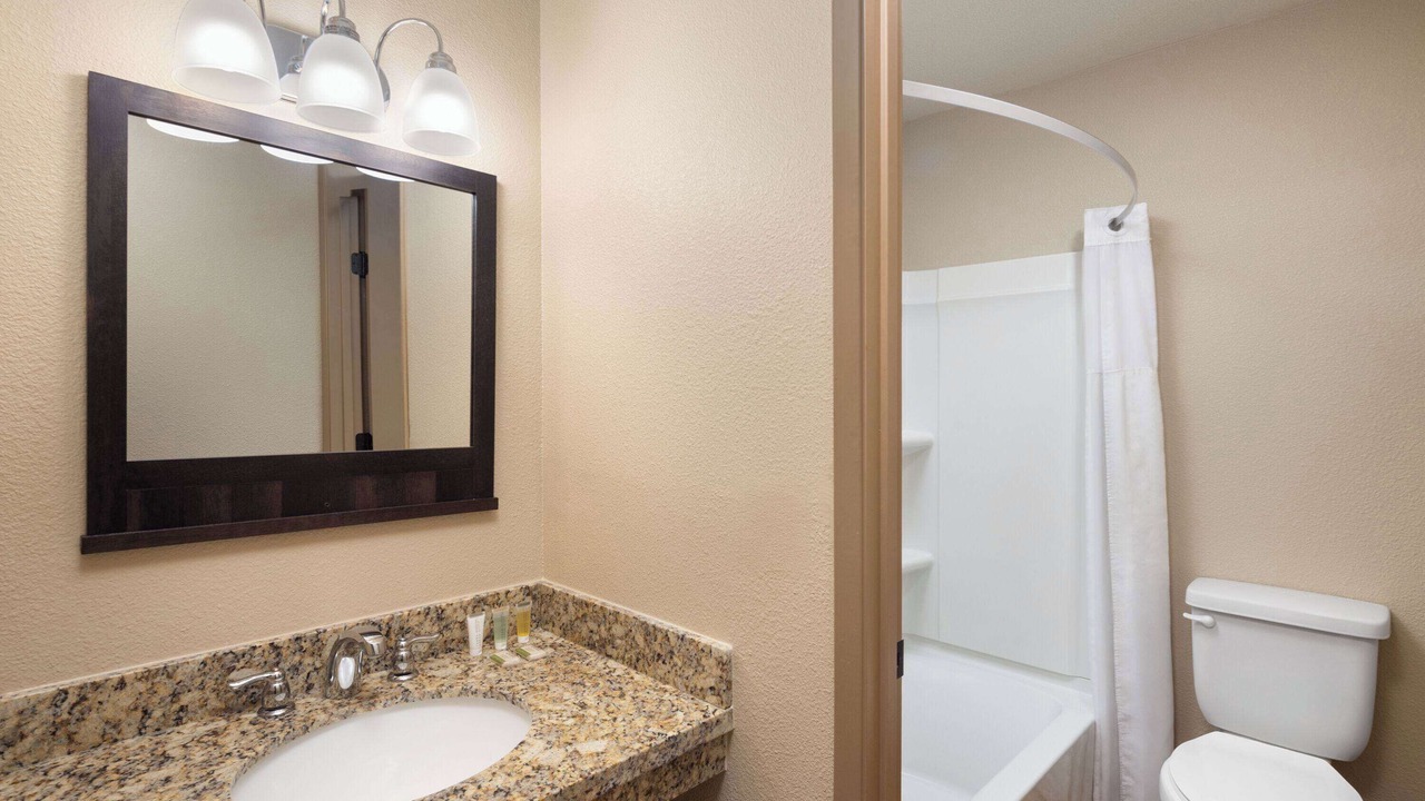 Photo of Bathroom in Fallon