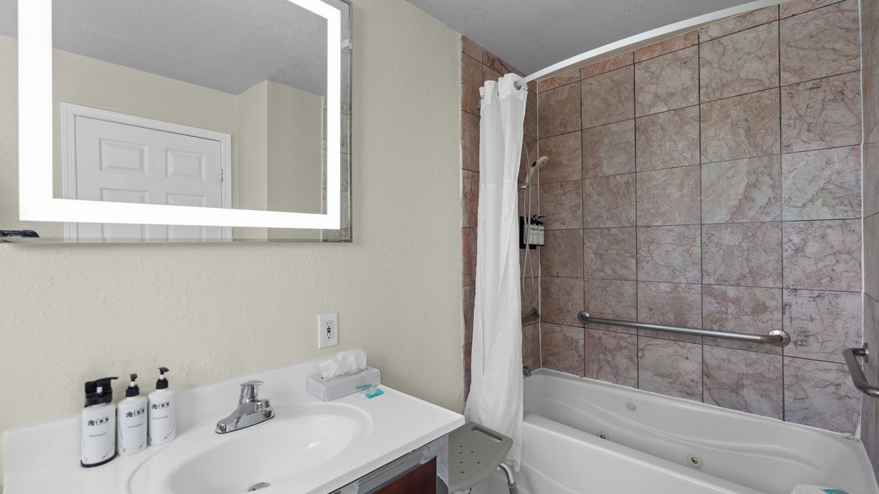 Photo of Bathroom in College Park