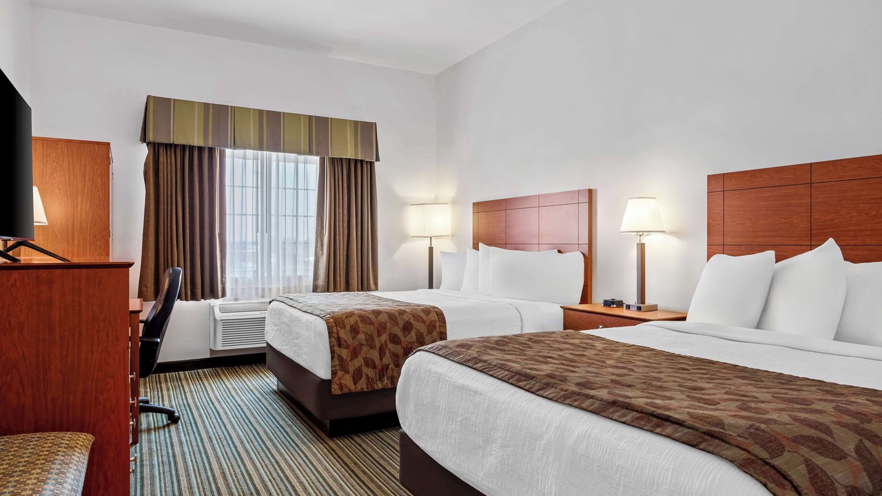 Photo of Bedroom in Delano