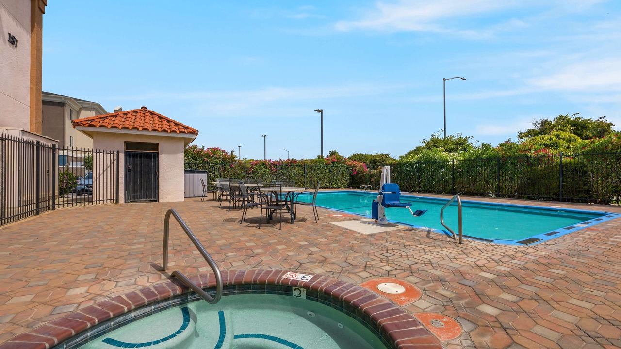 Photo of Outdoor in Salinas