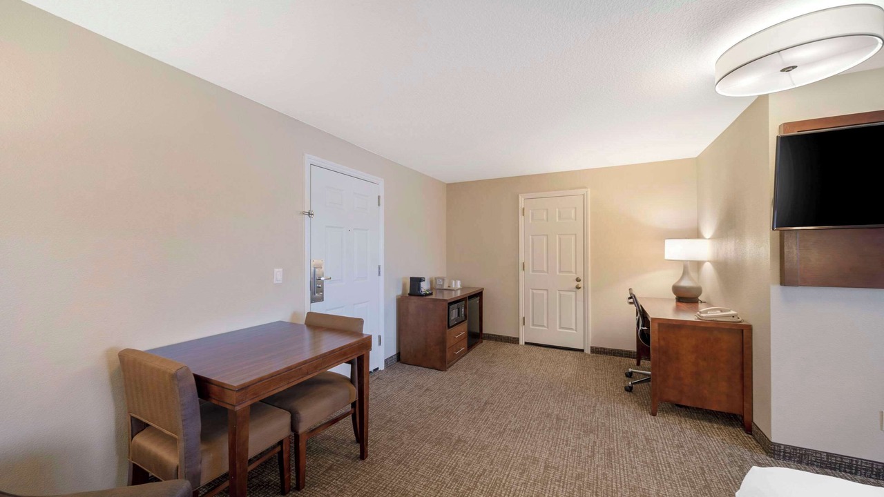 Photo of Bedroom in Red Bluff