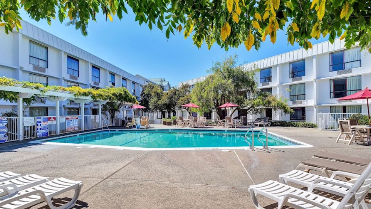 Photo of Outdoor in Belmont