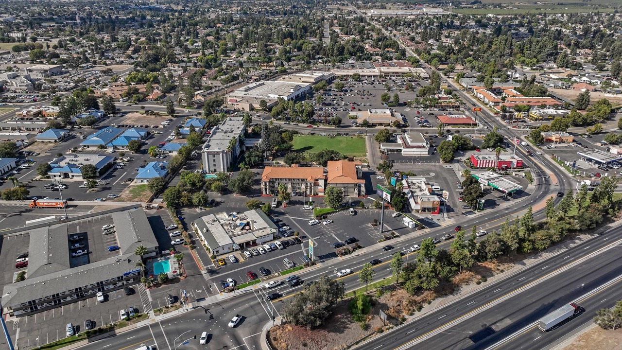 Photo of Outdoor in Tulare