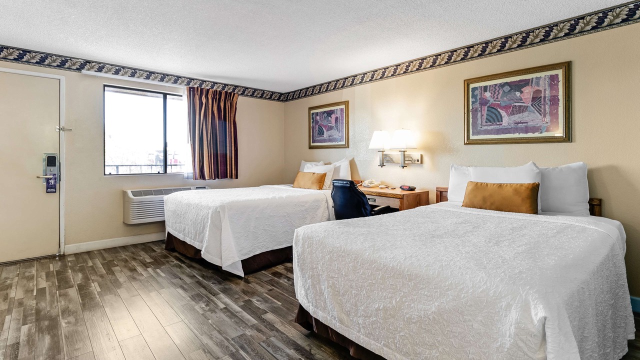 Photo of Bedroom in Madera