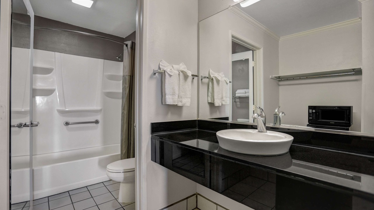 Photo of Bathroom in Lodi