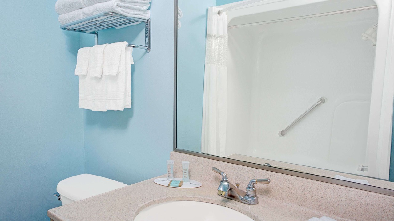 Photo of Bathroom in Bishop