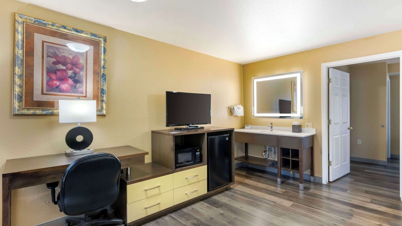 Photo of Bedroom in Fallon