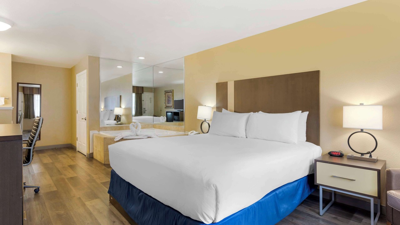 Photo of Bedroom in Fallon