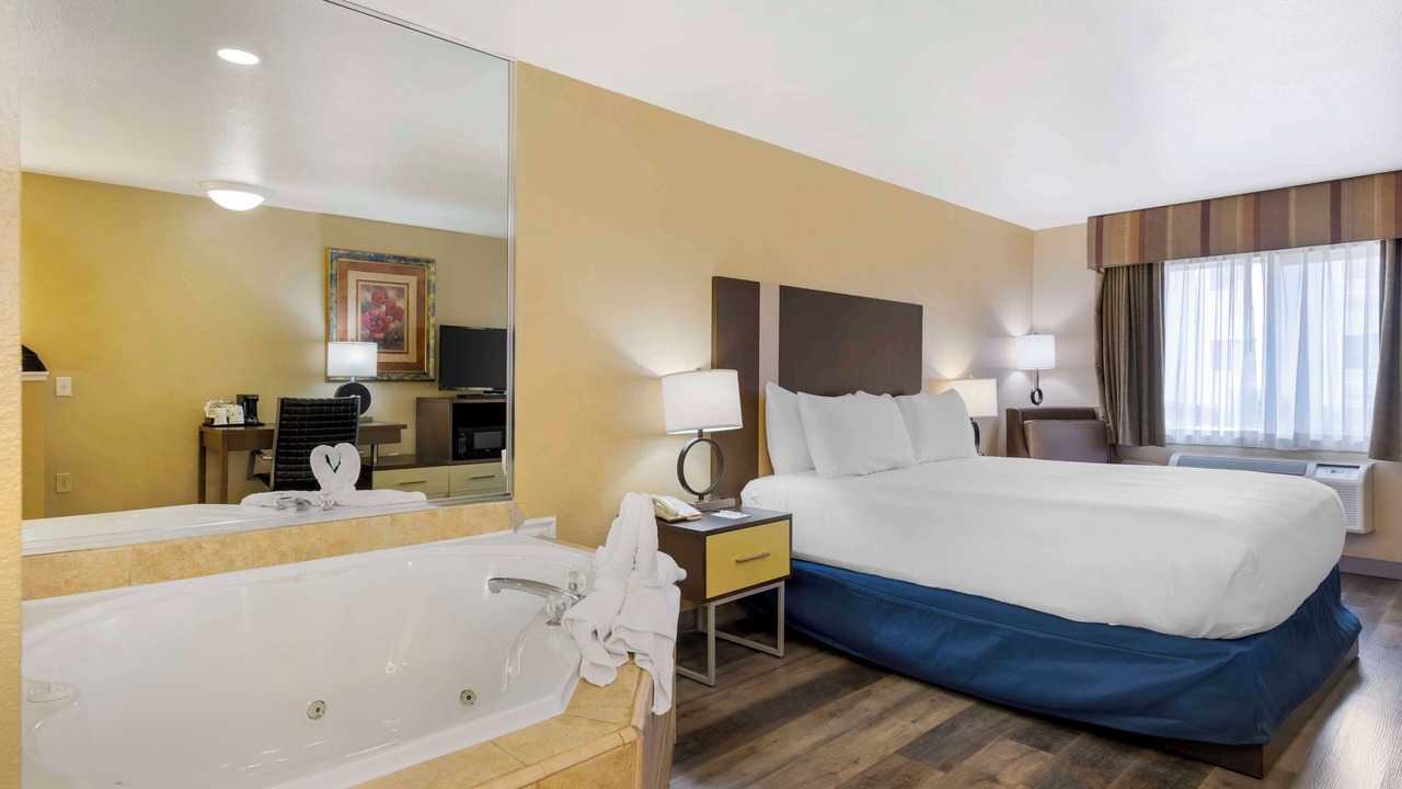 Photo of Bedroom in Fallon