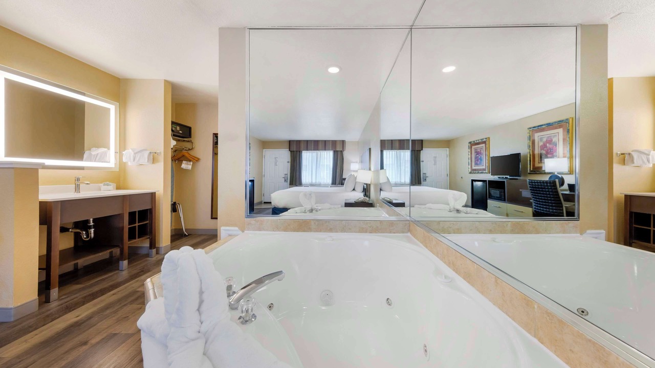 Photo of Bedroom in Fallon