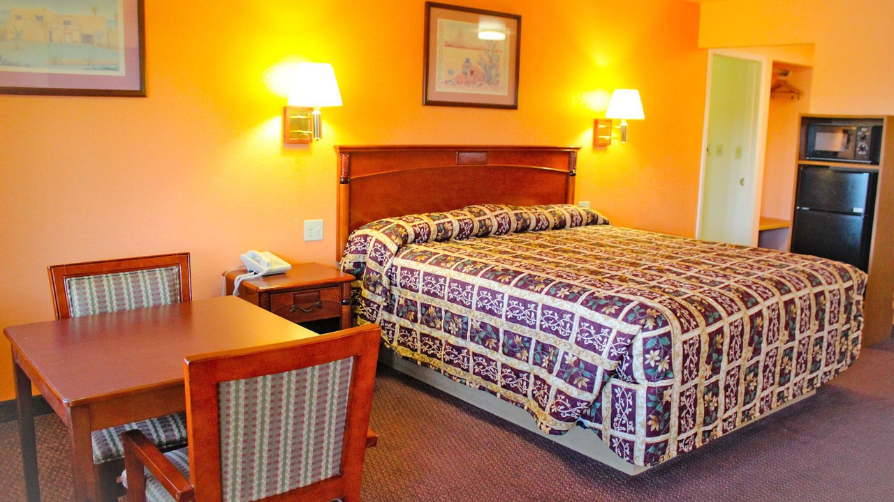 Photo of Bedroom in Hawthorne
