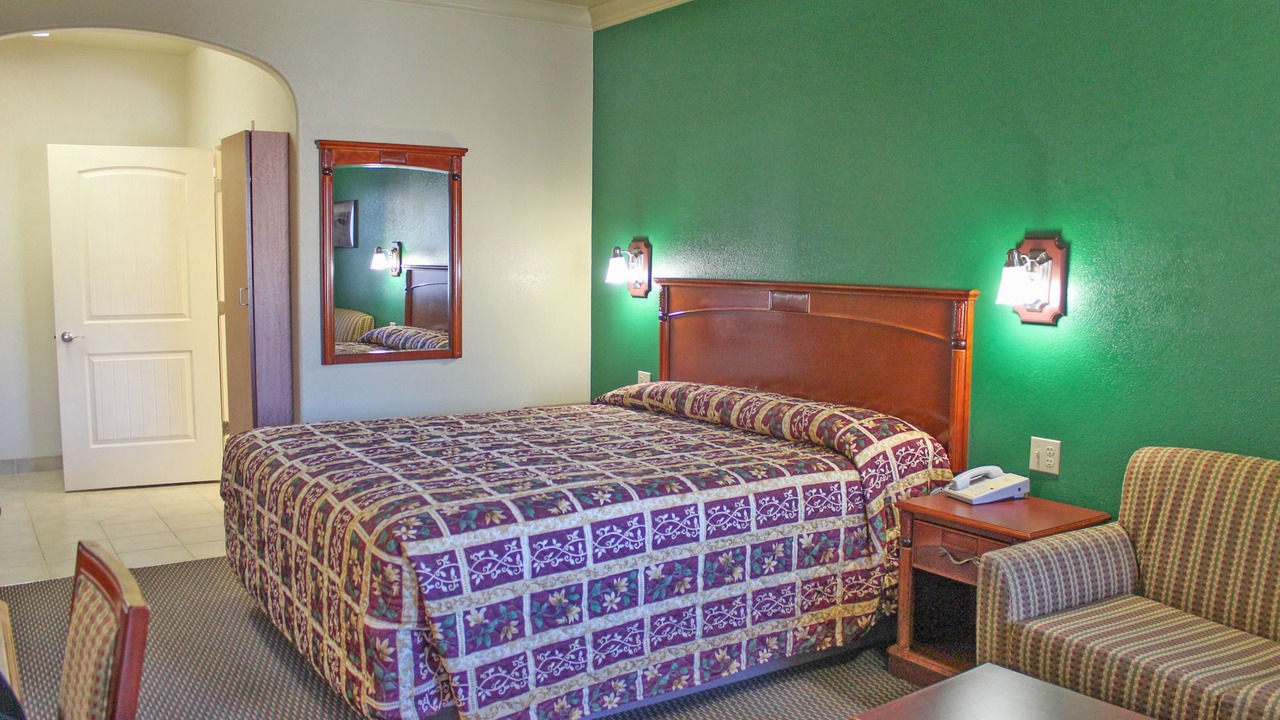 Photo of Bedroom in Hawthorne