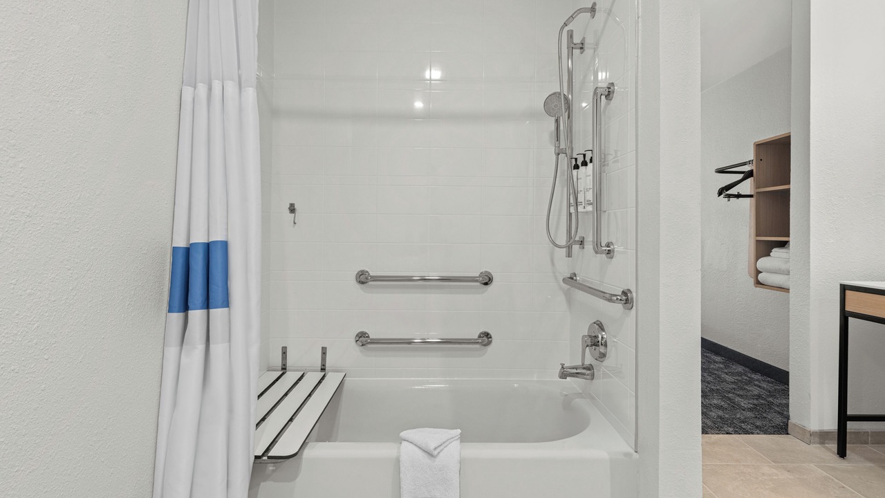 Photo of Bathroom in Old Mountain View