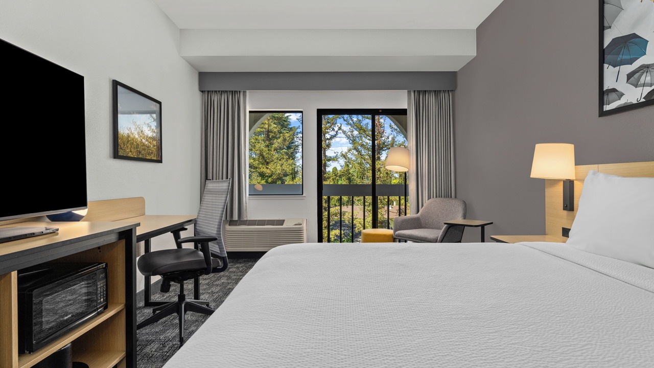 Photo of Bedroom in Old Mountain View