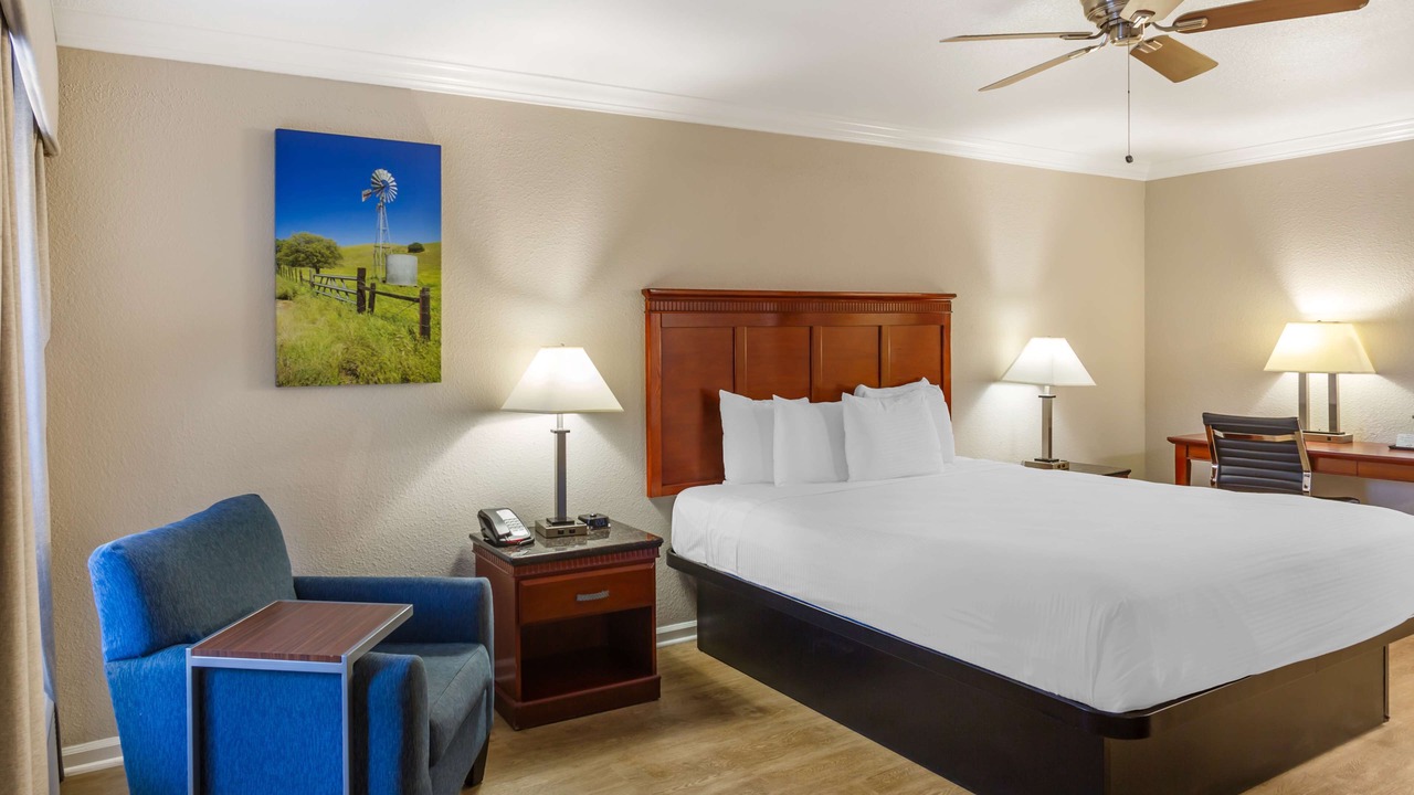 Photo of Bedroom in Greenacres