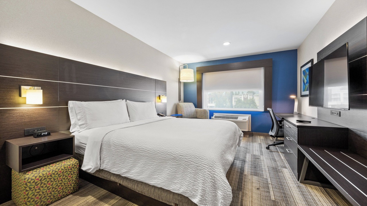 Photo of Bedroom in Sunnyvale West