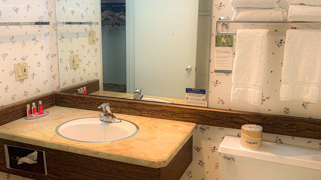 Photo of Bathroom in Winnemucca