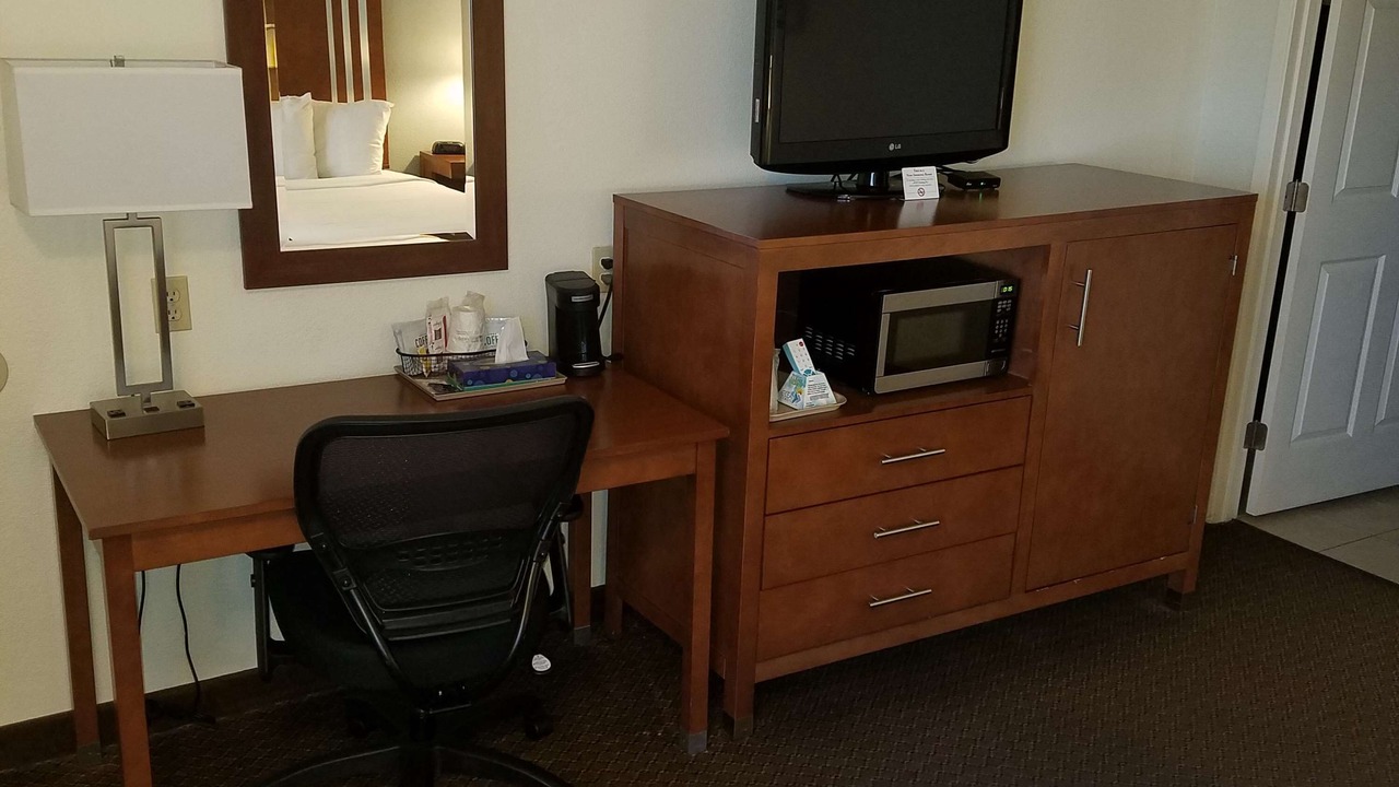 Photo of Bedroom in Hollister