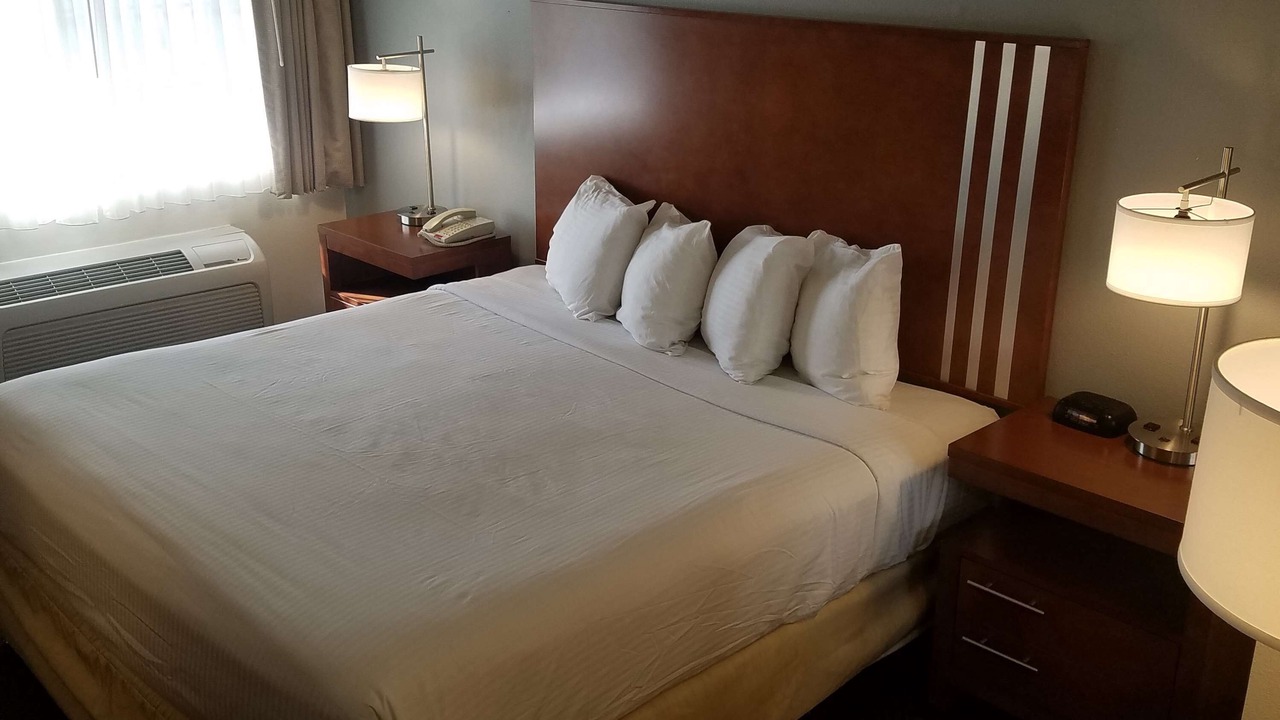 Photo of Bedroom in Hollister