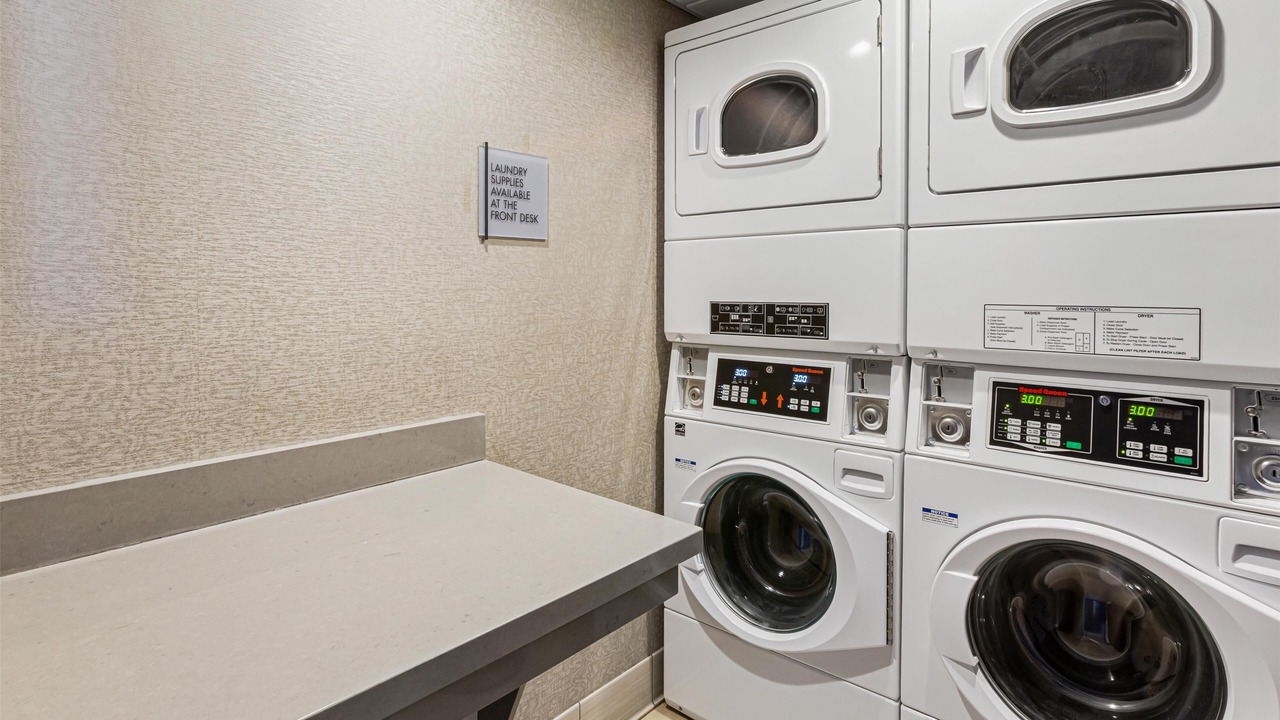 Photo of Bedroom in Tonopah