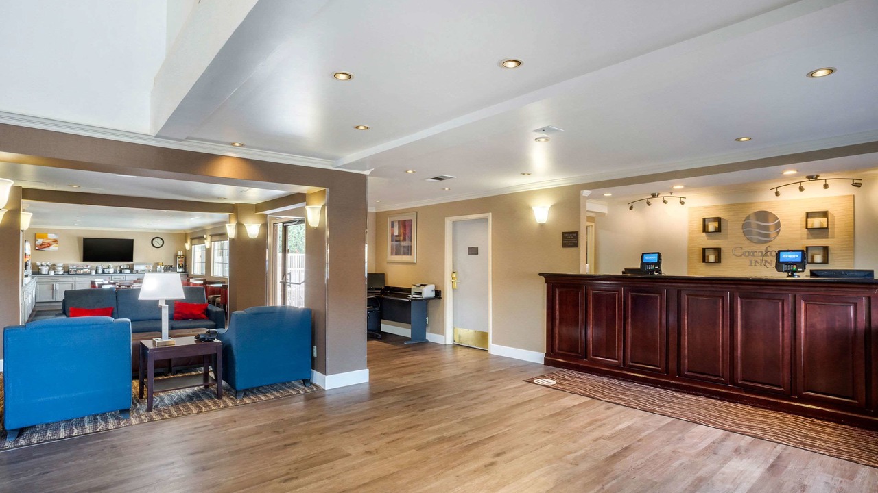 Photo of Livingroom in Castro Valley