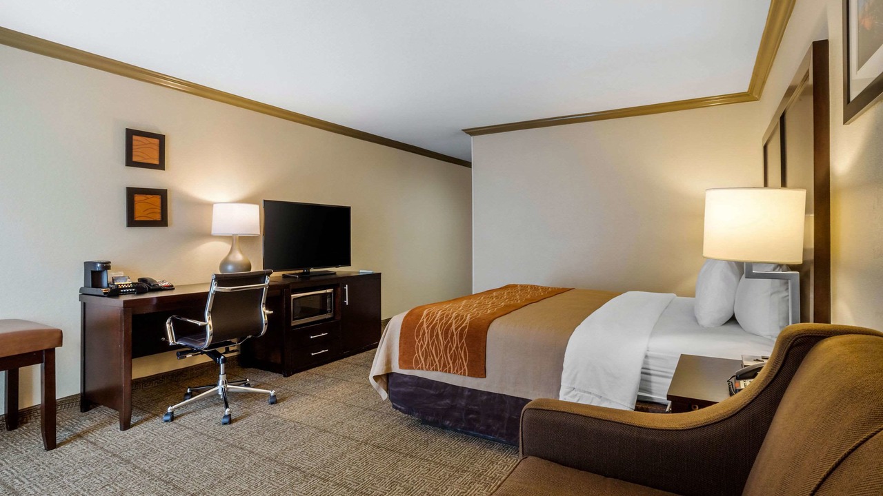 Photo of Bedroom in Castro Valley