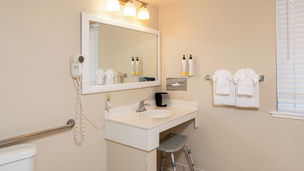 Photo of Bathroom in Seaside