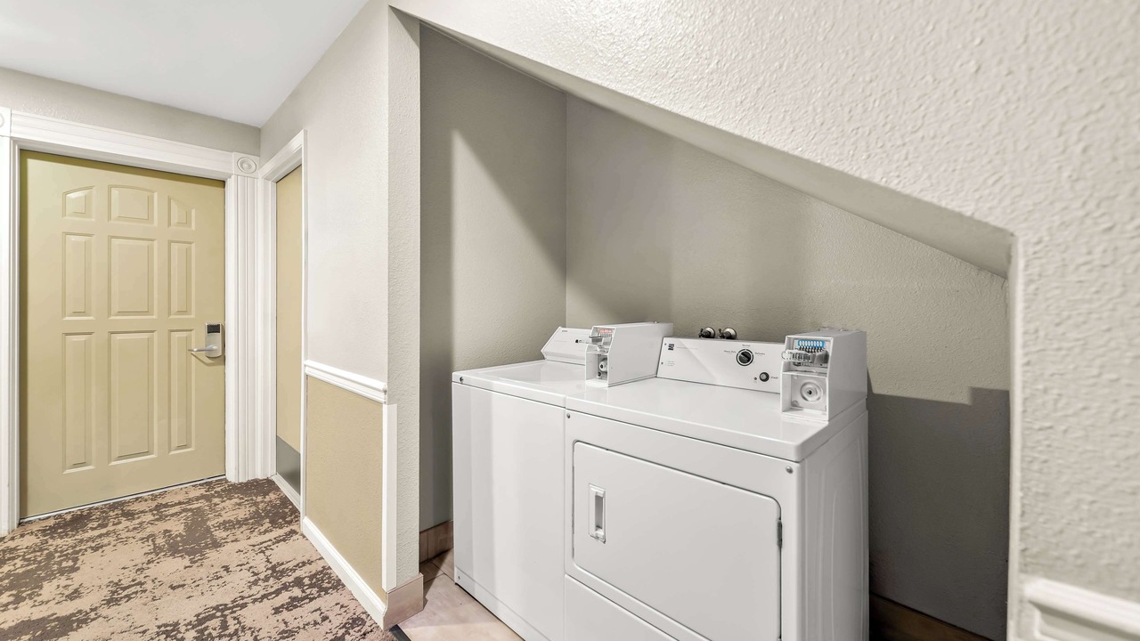 Photo of Bedroom in Los Banos