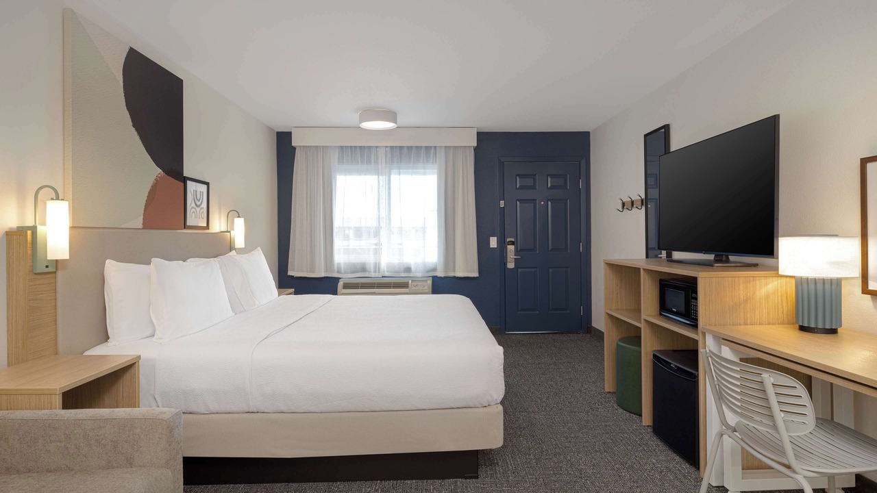 Photo of Bedroom in Santa Nella